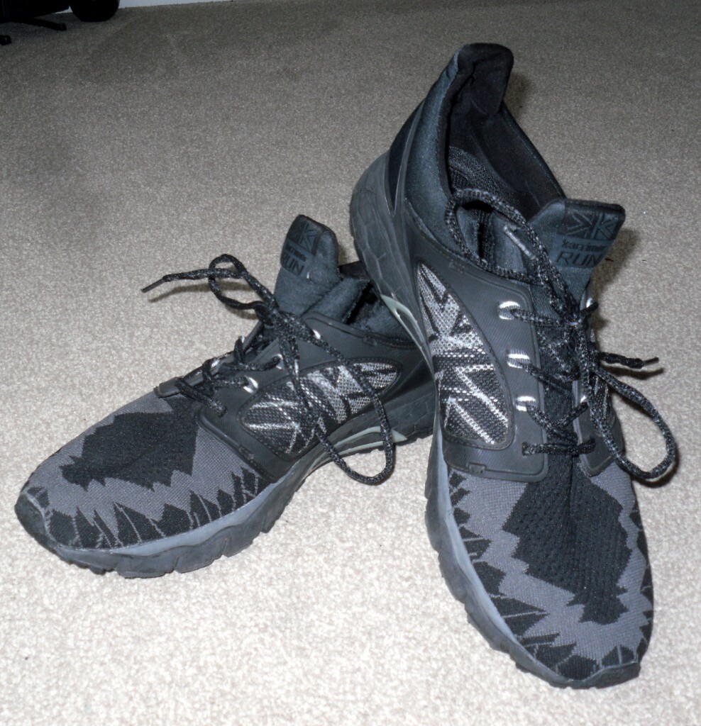 mens running trainers size 12